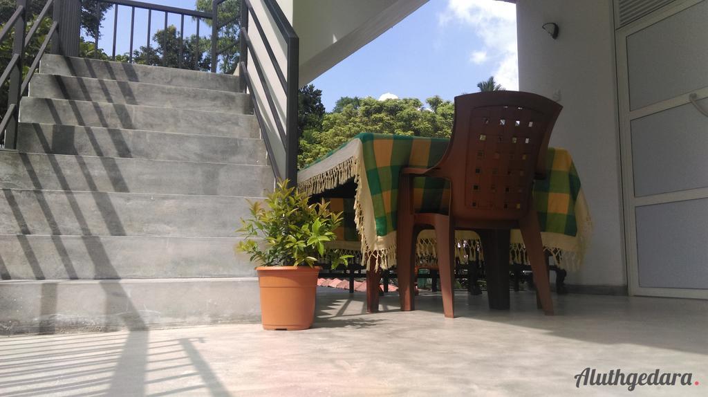 Aluthgedara Guest House Unawatuna Exteriér fotografie